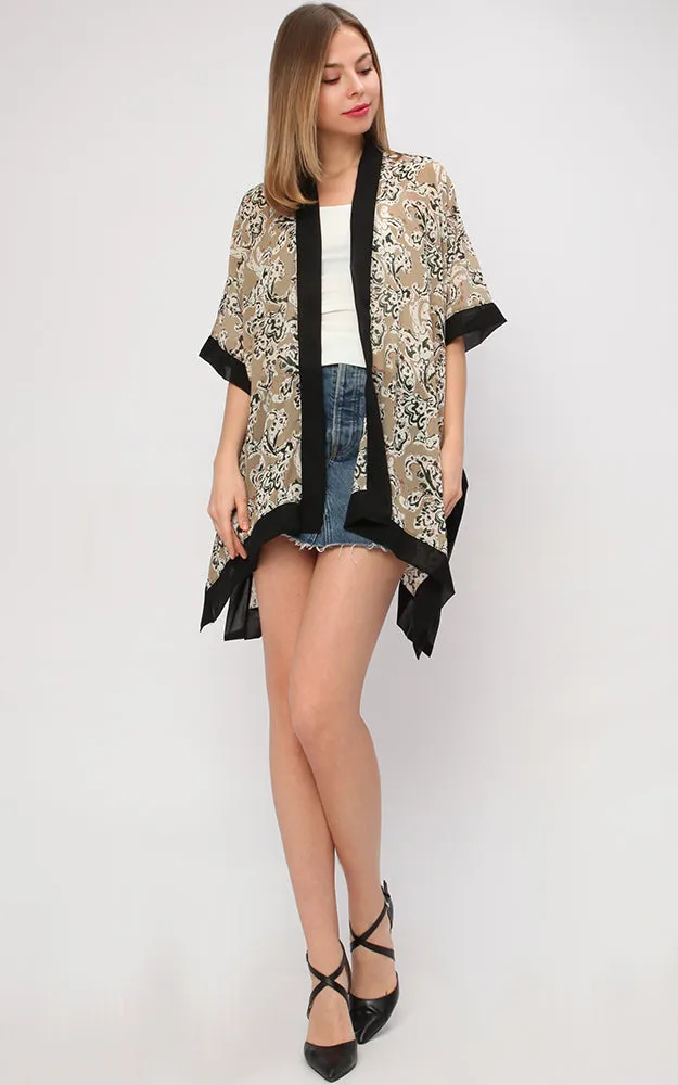 KP9301 Floral Printed Kimono