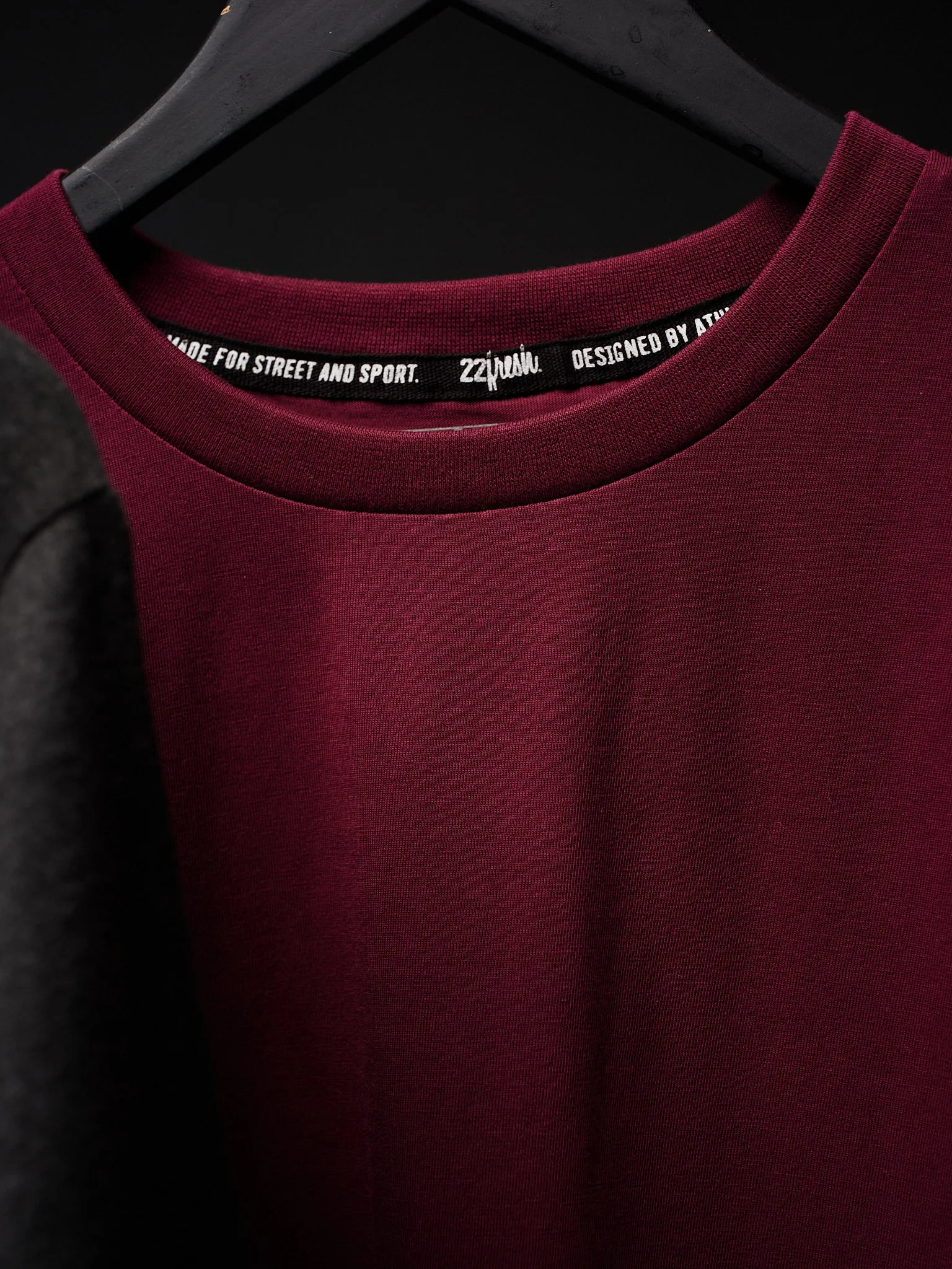 Winter Berry Tee